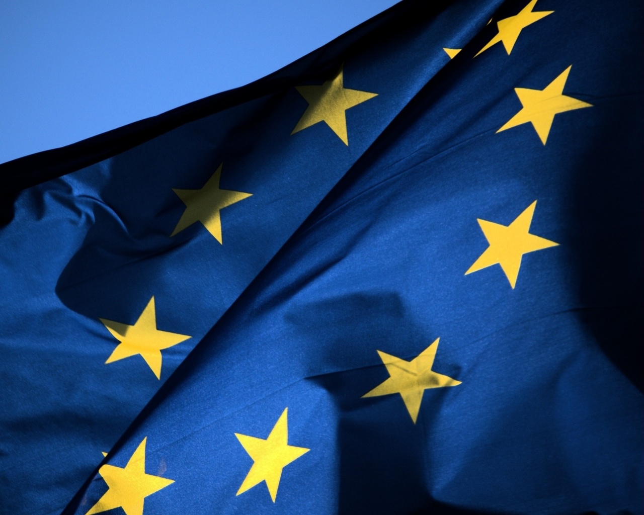 monolitplast news flag EU