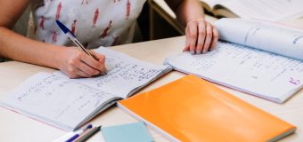 Нейросети для студентов: помощник в учебе или источник новых проблем?