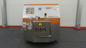 Как выбрать гомогенизатор GEA под молоко, соусы или детское питание. Одноступенчатая или двухступенчатая схема, давление, уплотнения из полимеров и стоимость владения.